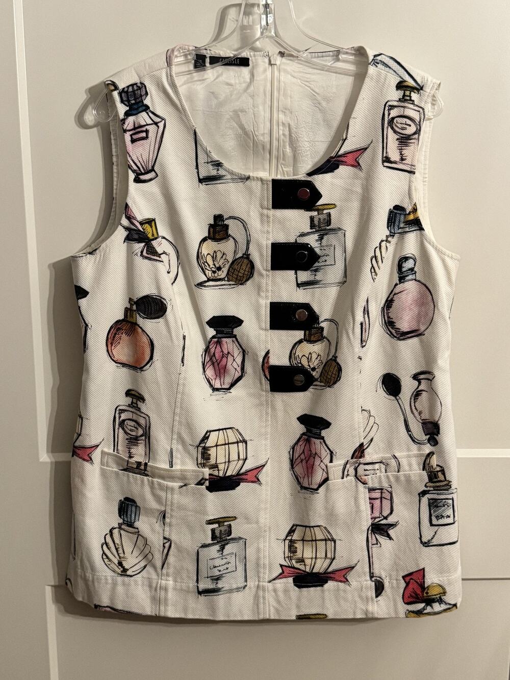 Carlisle Tunic Top 16 White Perfume Bottle Print Pockets Lined Novelty Paris Art